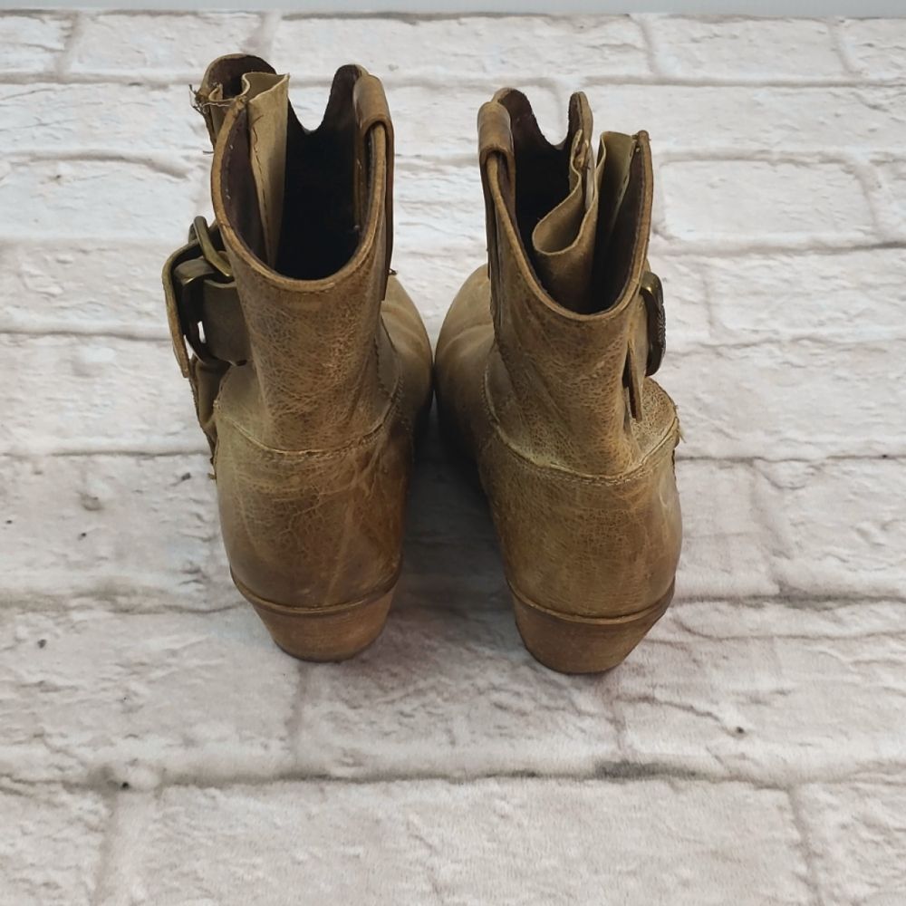 Corral Boots Tan Distressed ankle Boots size 7M - Picture 7 of 7